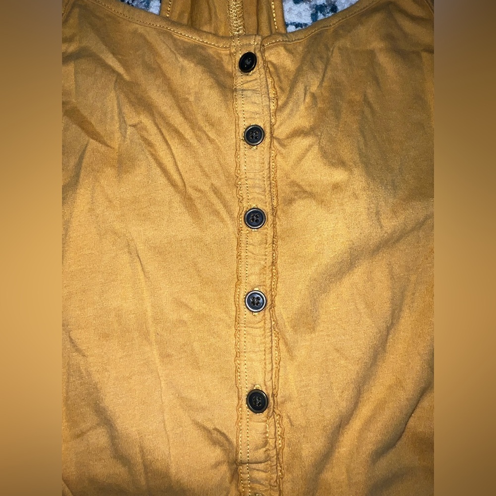 Abercrombie & Fitch Yellow Sleeveless Buttoned Tank Top - Picture 2 of 5